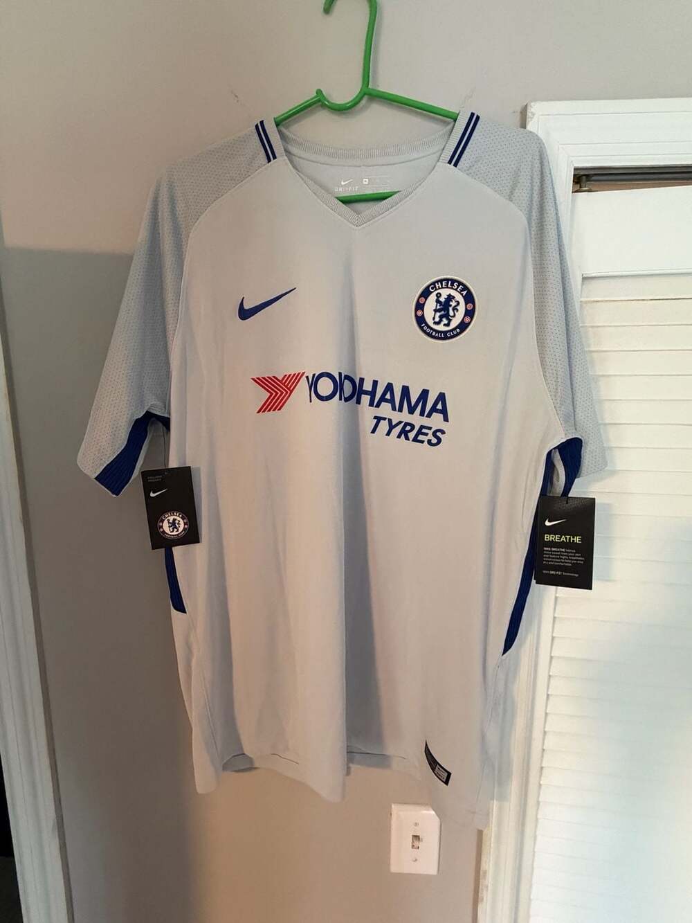 Nike 2017/2018 Chelsea FC Soccer Jersey Shirt Mens XL New With Tags